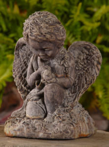 13013 Kneeling Angel with Rose and Bird